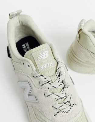 new balance blanc cassé