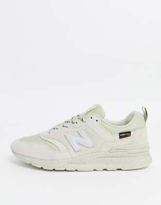 new balance 997 trainers in white
