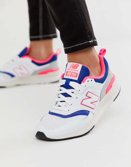 New balance 997 shop pink and white trainers