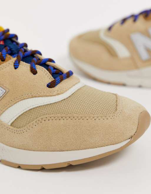 New Balance 997H Cordura sneakers in brown, 3 of 4