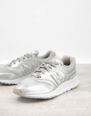 new balance 997h running