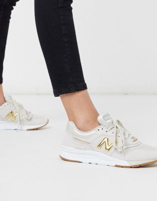New Balance 997H trainers in stone | ASOS
