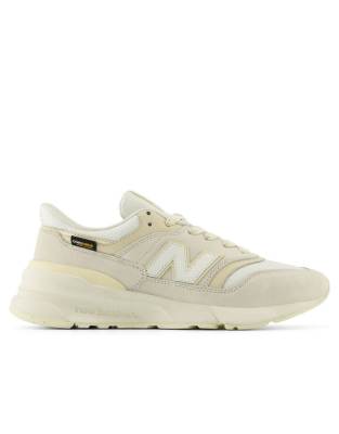 New Balance - 997R - Sneaker in Beige-Neutral