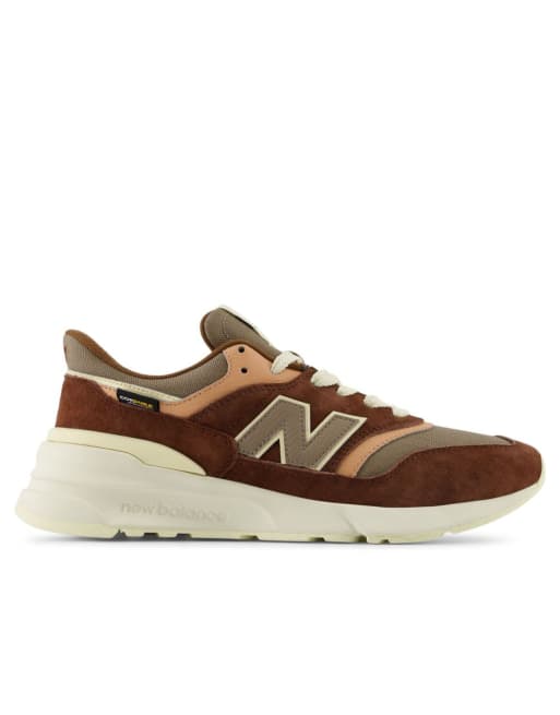 New Balance 997r trainers in brown