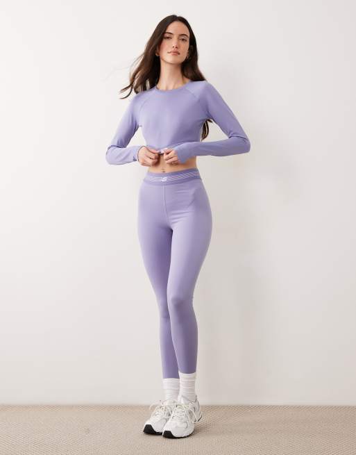 New Balance – Ac – Figurbetontes, langärmliges Oberteil in dunklem Rauchviolett, 2 von 4