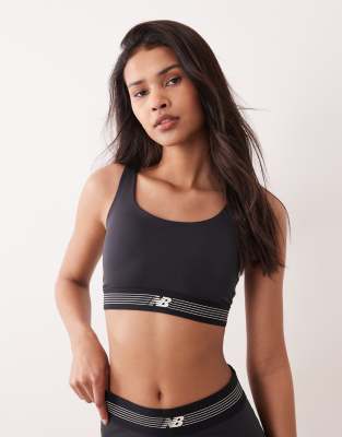 New Balance - Ac - Sport-BH in Schwarz
