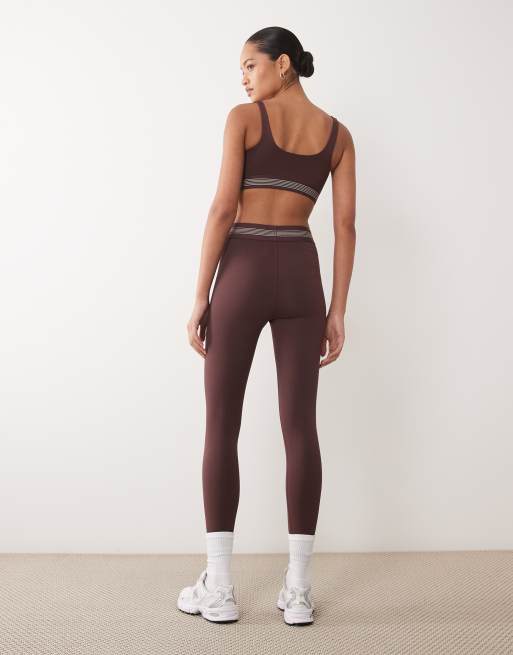 New Balance Ac train legging  25" in cherry leather, 4 of 5