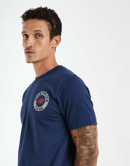 New Balance – Academic Circle – Marinblå, avslappnad t-shirt, 3 av 5