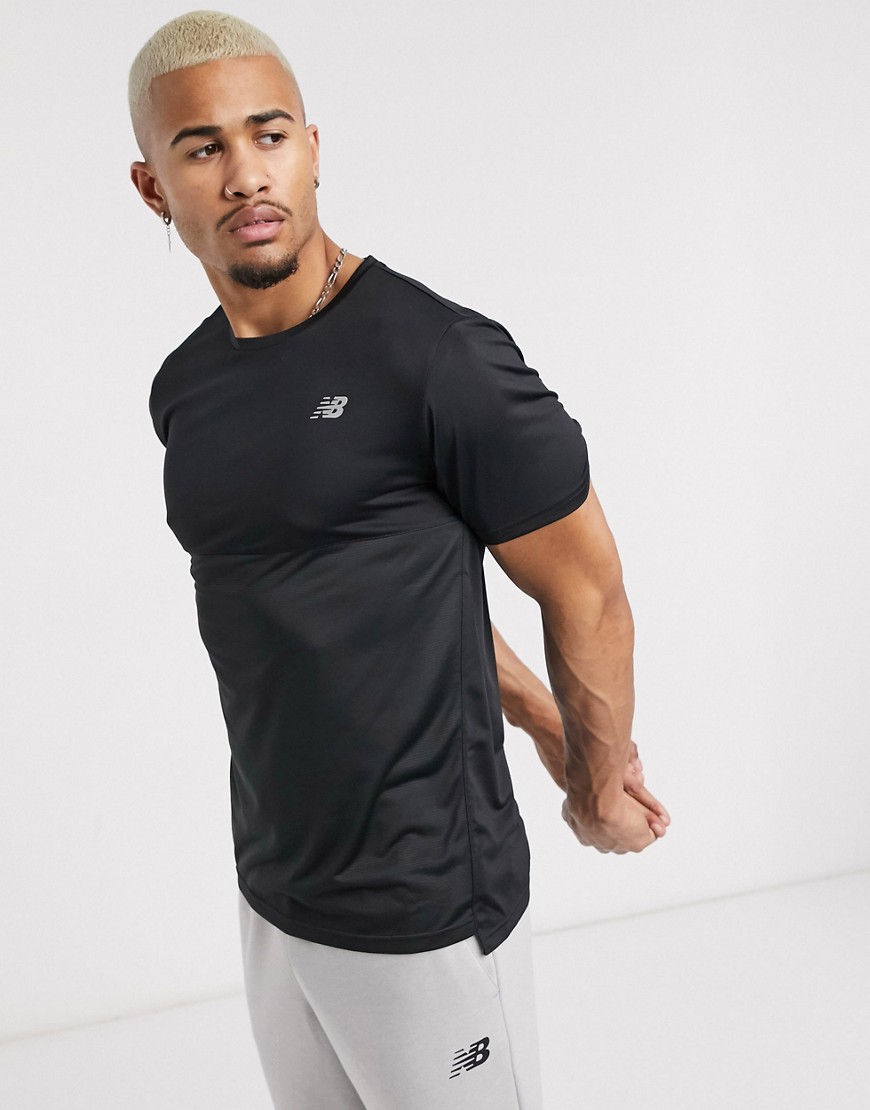 New Balance - Accelerate - T-shirt da corsa con logo nera-Nero