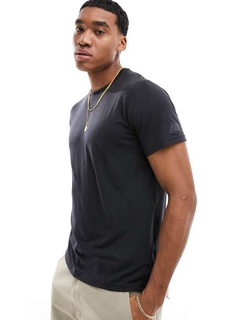 New Balance Active in logo T-shirt black | crewneck ASOS