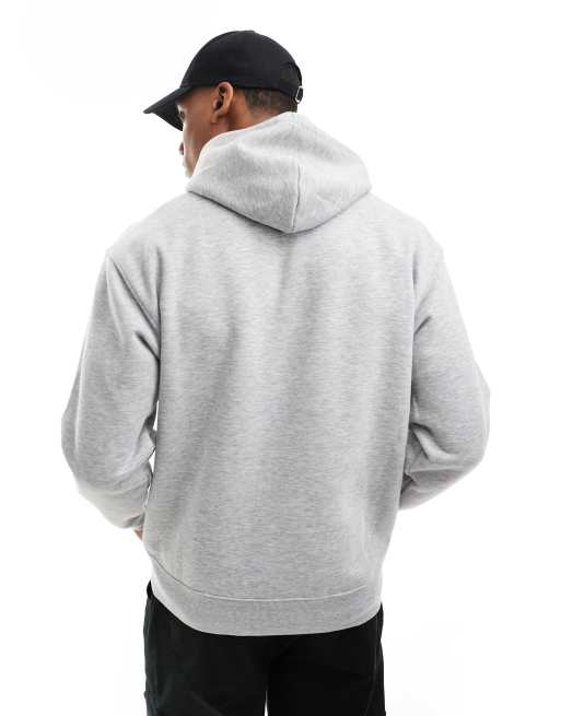 New Balance – Angerauter Kapuzenpullover in Grau mit kleinem Logo, 2 von 4