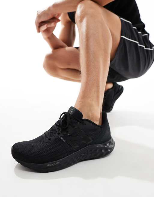  New Balance Arishi running trainers in triple black