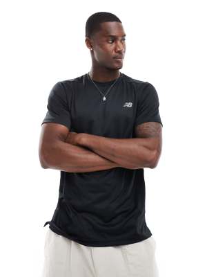 athletic essentials t-shirt in black