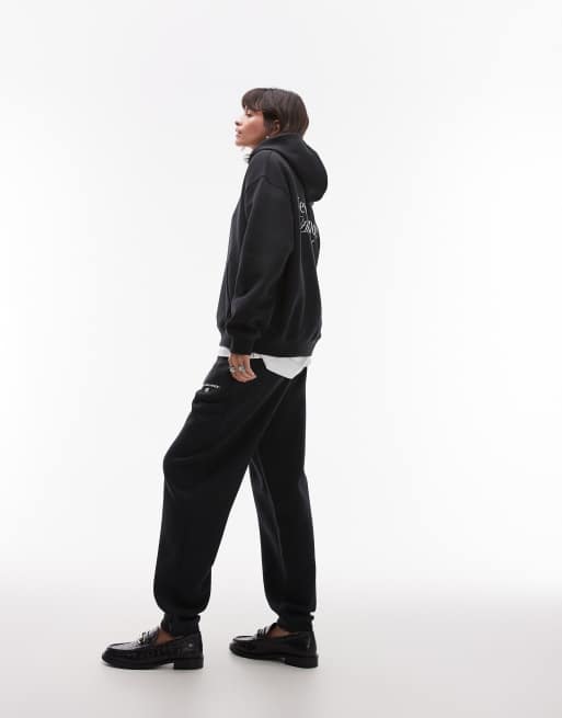 New Balance athletics club hoodie in black, 3 of 4