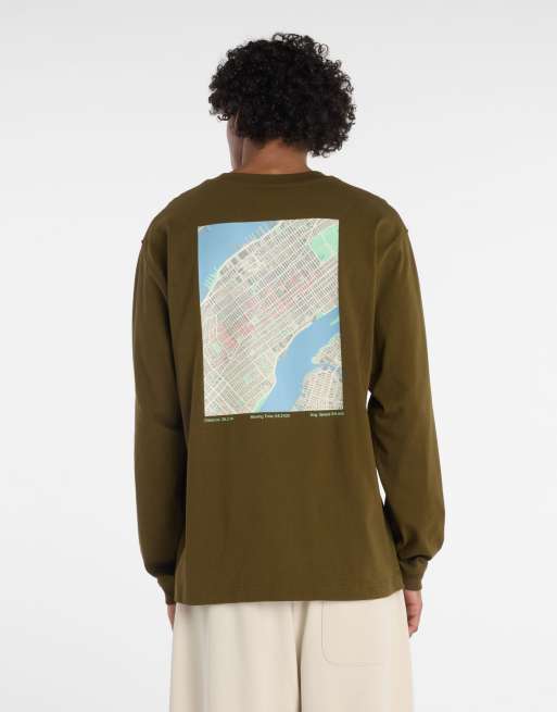 New Balance – Athletics – Langärmliges T-Shirt in Braun mit Läuferkarte-Grafikmotiv