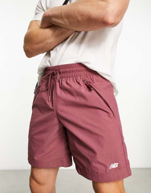New Balance – Athletics Remastered – Shorts in Rot