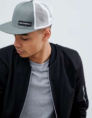 cappellino new balance