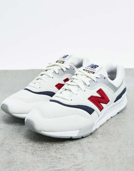 New Balance Chunky Trainers in White | ASOS