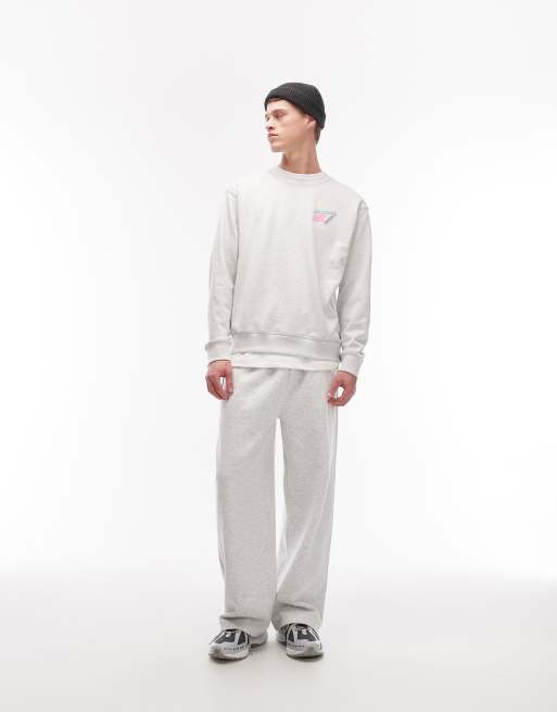 New Balance – Classic – Gråmelerad sweatshirt i frotté med tre loggor, 2 av 5