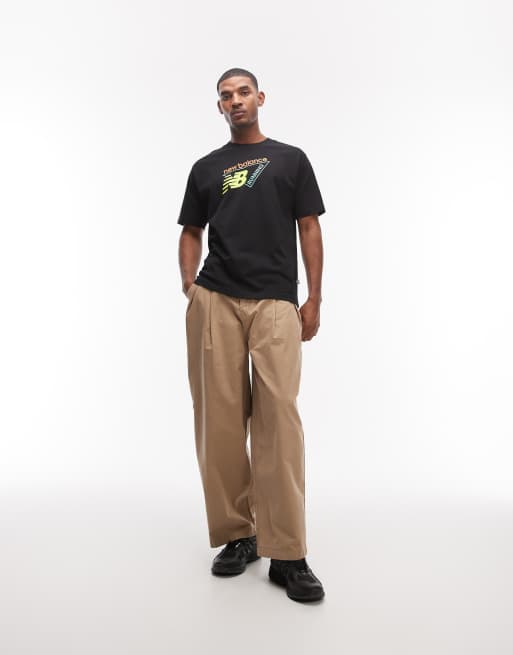 New Balance - Classic - T-shirt met drie logo's in zwart, 2 van 5