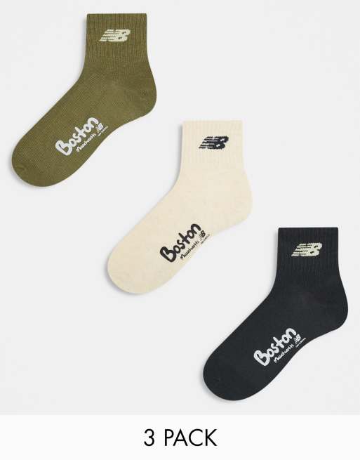 New Balance - Confezione da 3 paia di calzini alla caviglia verdi, neri e bianchi con scritta 