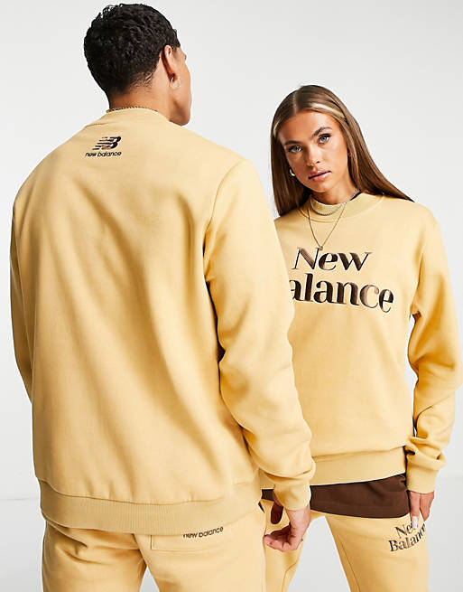  New Balance Cookie sweatshirt in tan 