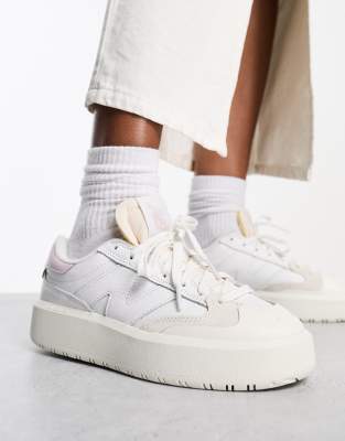 New Balance - CT302 - Baskets - Blanc et rose - view 1