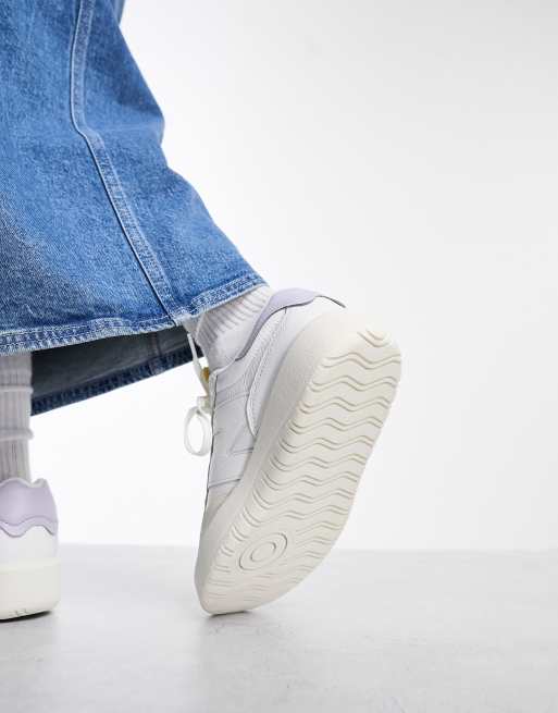 New Balance – CT302 – Sneaker in Weiß und Flieder, 3 von 4