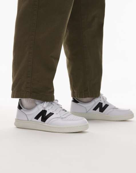 New Balance – CT500 – Leder-Sneaker in Weiß mit Details in Marineblau - view 1