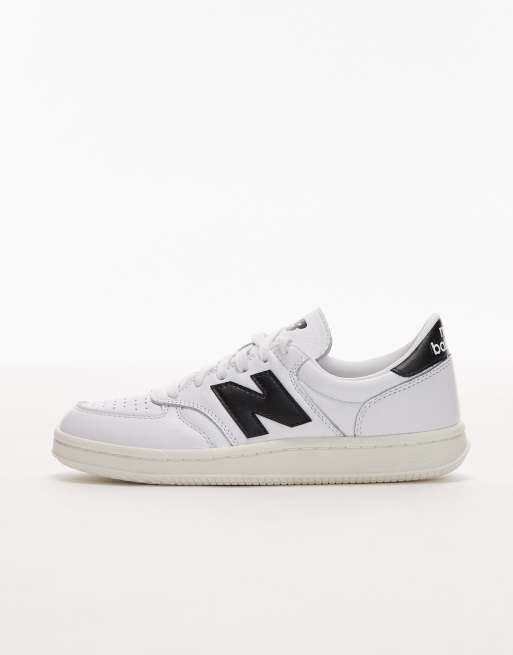 New Balance CT500 sneakers in white leather with navy details, 2 of 5