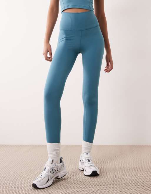 New Balance define high rise 25"" leggings in blue, 2 of 5