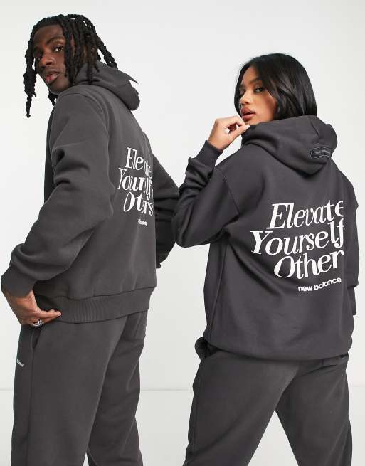 New Balance - 'Elevate Yourself' - Unisex hoodie in zwart, 2 van 4