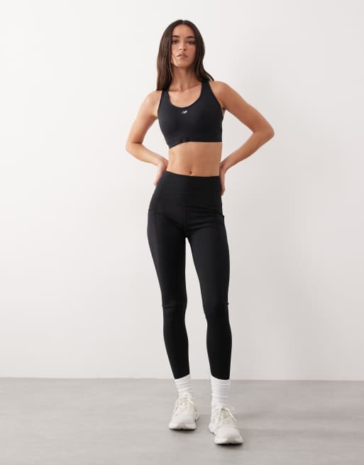 New Balance – Essential Run – Sport-BH in Schwarz, 3 von 4