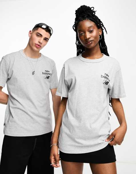 New Balance – Essentials – Grå t-shirt med logga - view 1