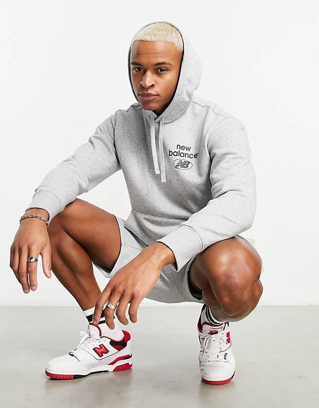 New Balance - essentials hoodie in grey