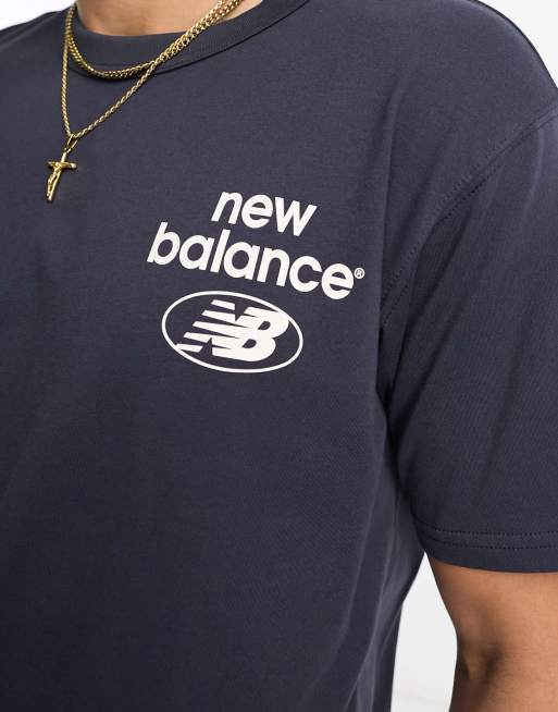 New Balance - Essentials Novelty - Marineblå T-shirt med logoprint, 4 af 4