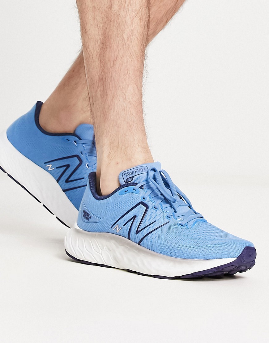 New Balance EVOZ running trainers in blue