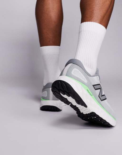 New Balance Evoz running trainers in grey and green, 5 of 5
