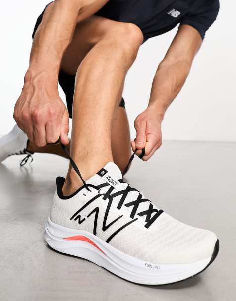 New Balance – FCPR – Sneaker in Weiß - view 1