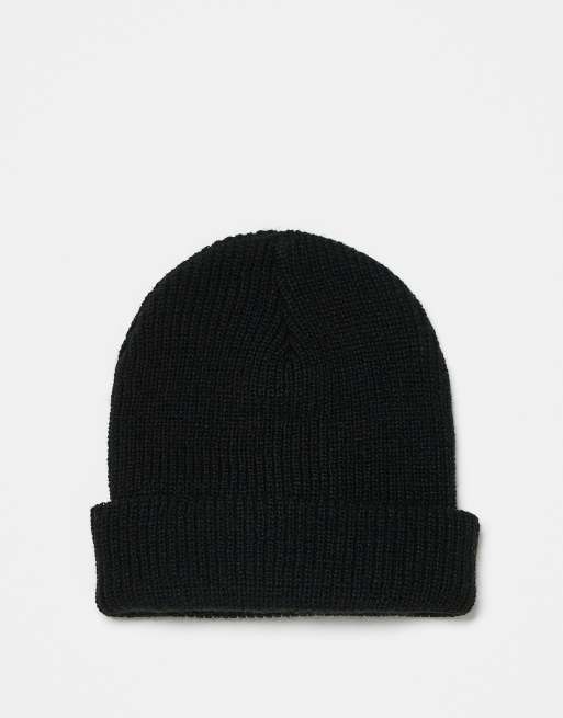 New Balance fisherman beanie in black, 2 of 3