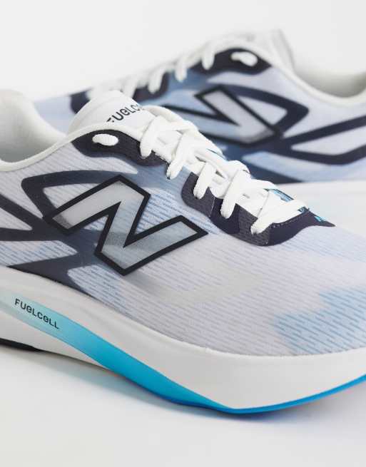 New Balance Flite-R hardloopsneakers in wit en blauw, 4 van 5