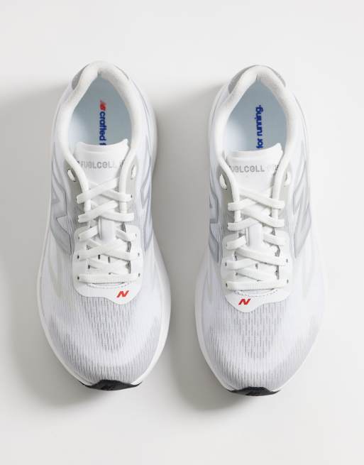 New Balance Flite-R running trainers in white, 3 of 5