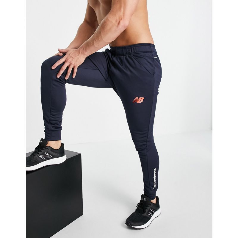 Pantaloni e leggings Uomo New Balance - Football - Joggers slim blu navy