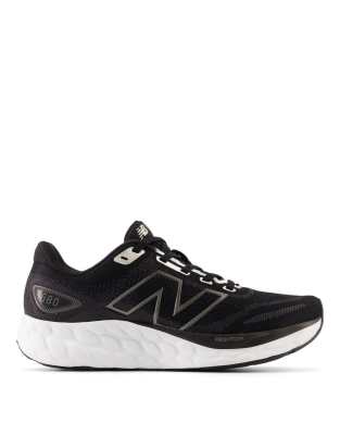 New Balance - Fresh Foam 680 v8 - Laufschuhe in Schwarz