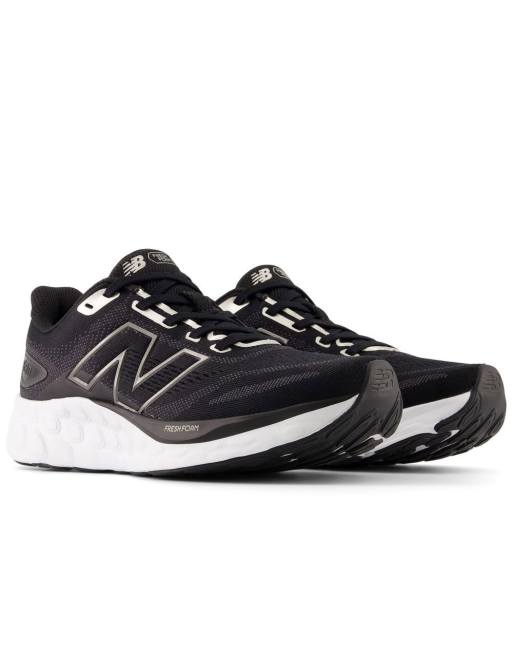 New Balance Fresh Foam 680 v8 running trainers in black, 2 of 4