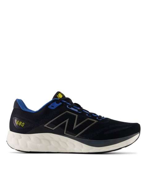 New Balance Fresh Foam 680 v8 running trainers in black - view 1