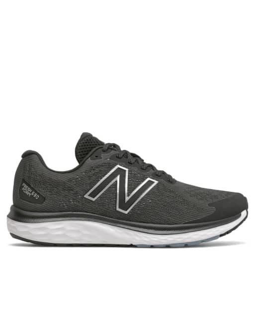 New Balance Fresh foam 680v7 trainers in black