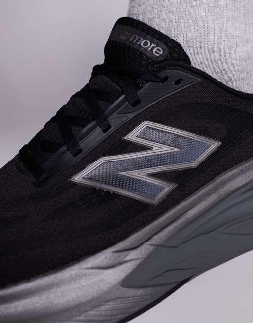 New Balance - Fresh Foam More Running - Sneakers in zwart, 3 van 5
