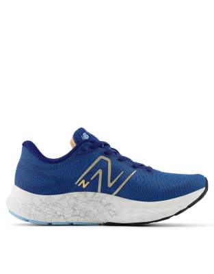 New Balance - Fresh Foam x EVOZ ST - Sneaker in Blau