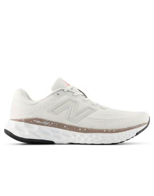 New Balance - Fresh Foam X Evoz V4 - Sneaker in Grau